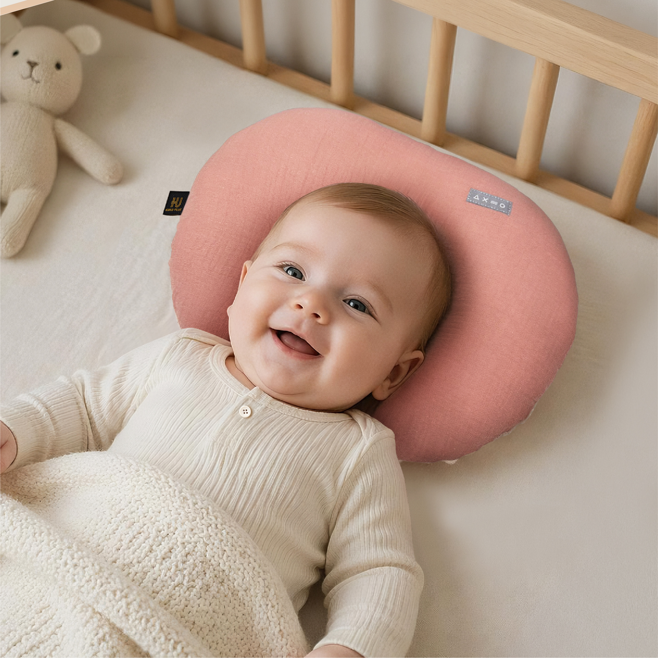 proimages/BeddingSeries/Bedding/4037/4037-雲朵荳荳幼兒護頭枕EDM-05.jpg