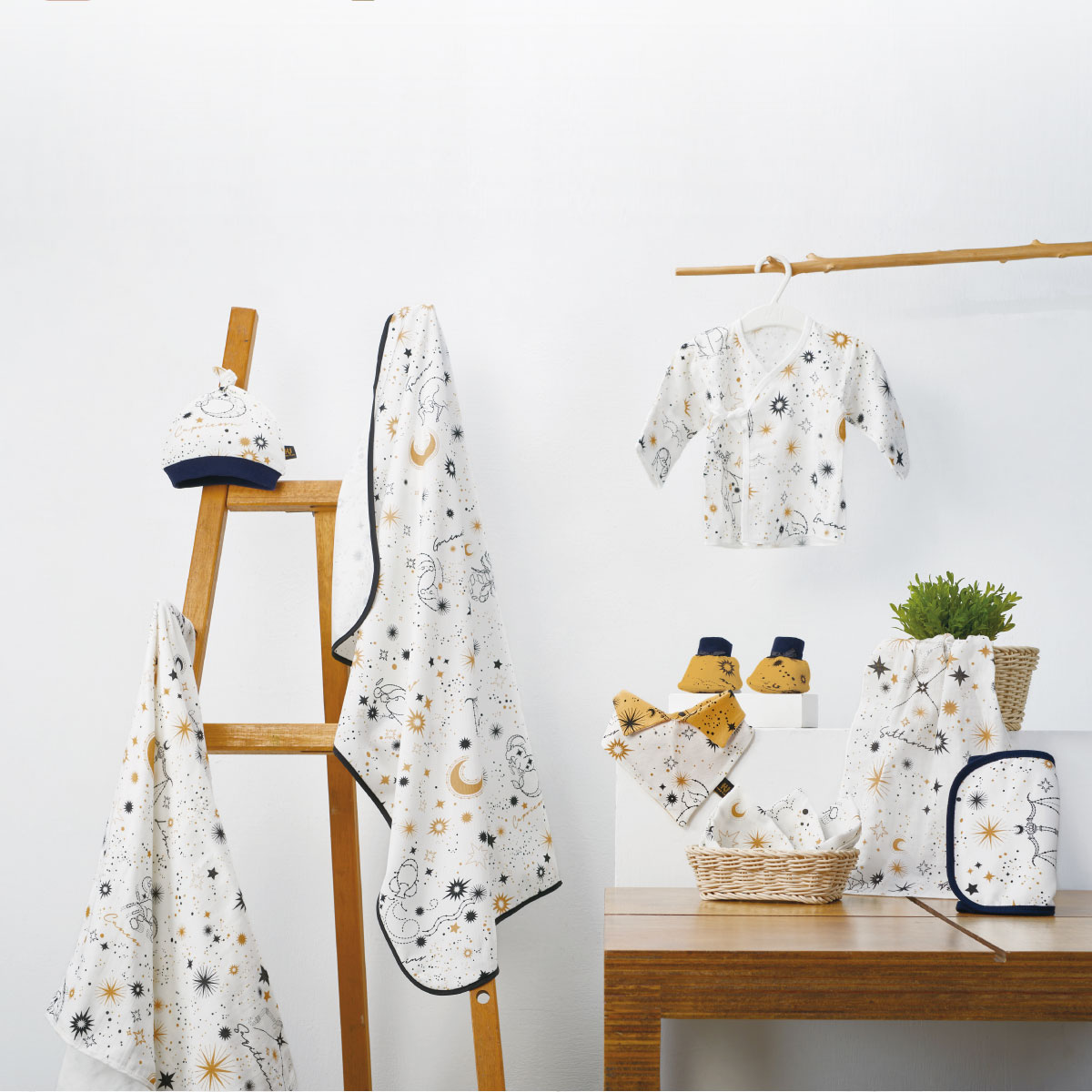 proimages/Cottons＆BabyClothing/BabyBib/2257/2257-星座圍兜-EDM-9.jpg