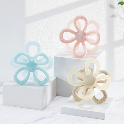 KUKU PLUS 小花瓣矽膠固齒器