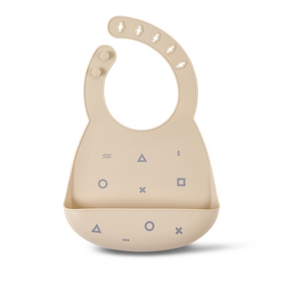 KUKU PLUS 矽膠圍兜