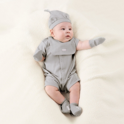 KUKU PLUS 竹纖羅紋兔裝禮盒