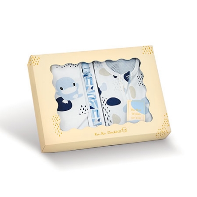 超好眠洞洞成長懶人包巾寵愛禮盒